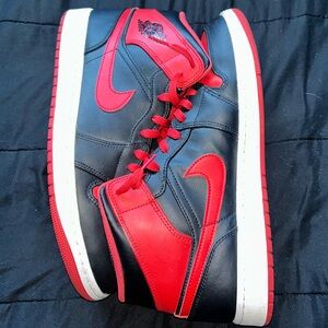 Air Jordan 1 Mid ‘Banned’ 2020 (Used)